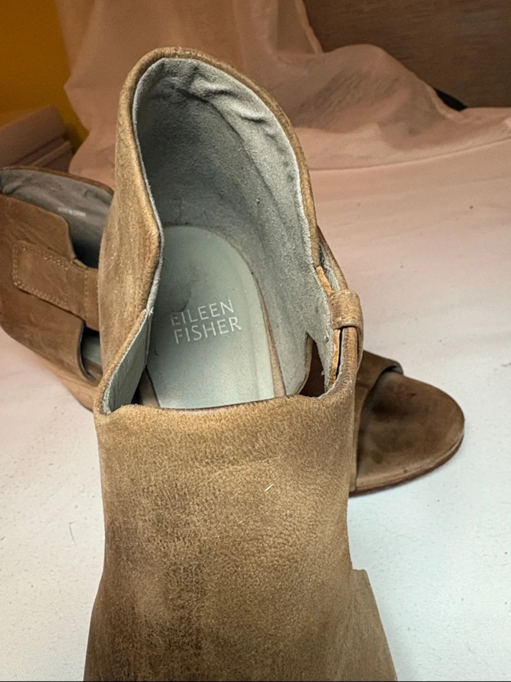 Eileen Fisher Brown Leather Size 8